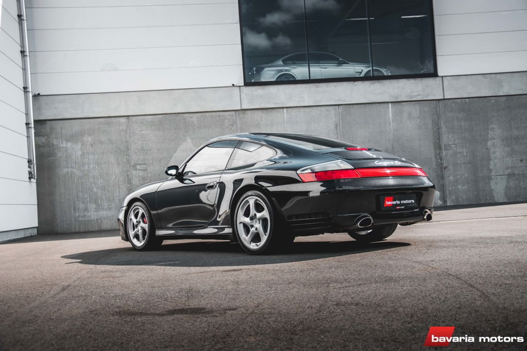 Porsche 996 Carrera 4S