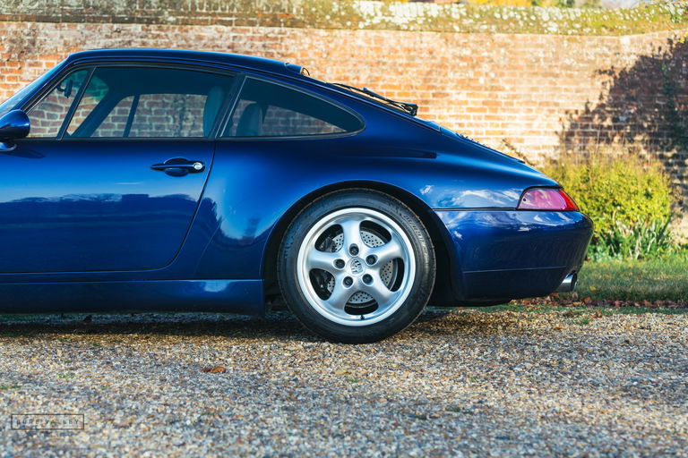 Porsche 993