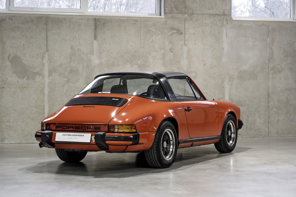 Porsche 911 Carrera 2,7