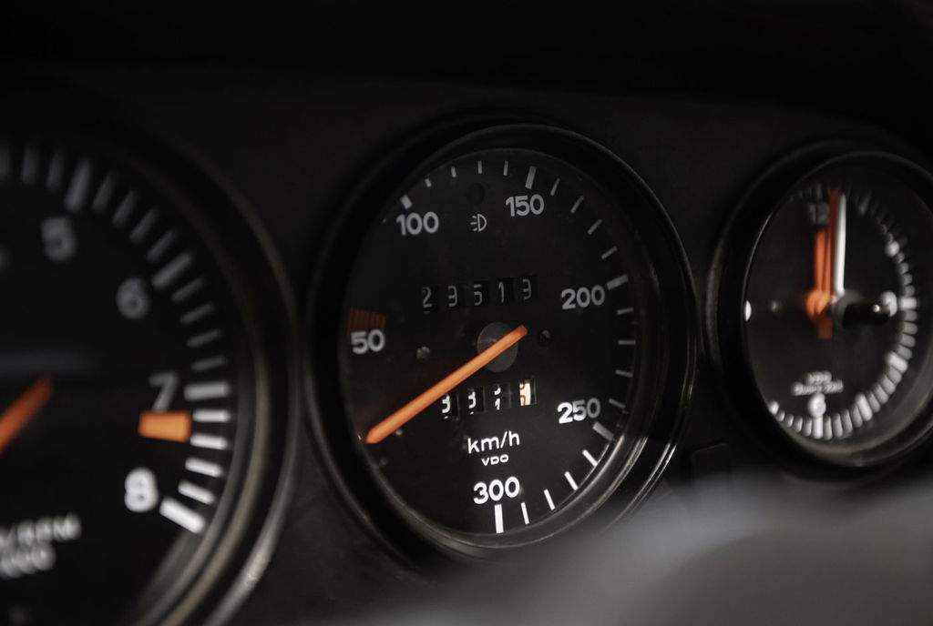 Porsche 911 Carrera 2,7