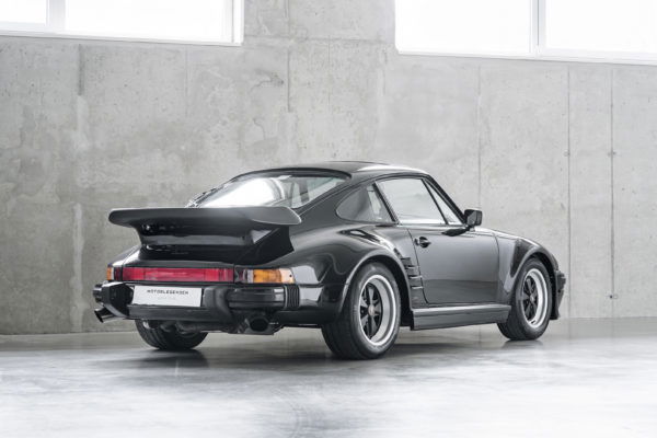 Porsche 911 Turbo Flachbau