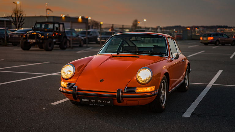 Porsche 911 T