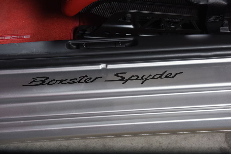 Porsche 987 Boxster Spyder