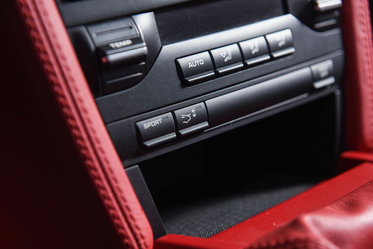 Porsche 987 Boxster Spyder