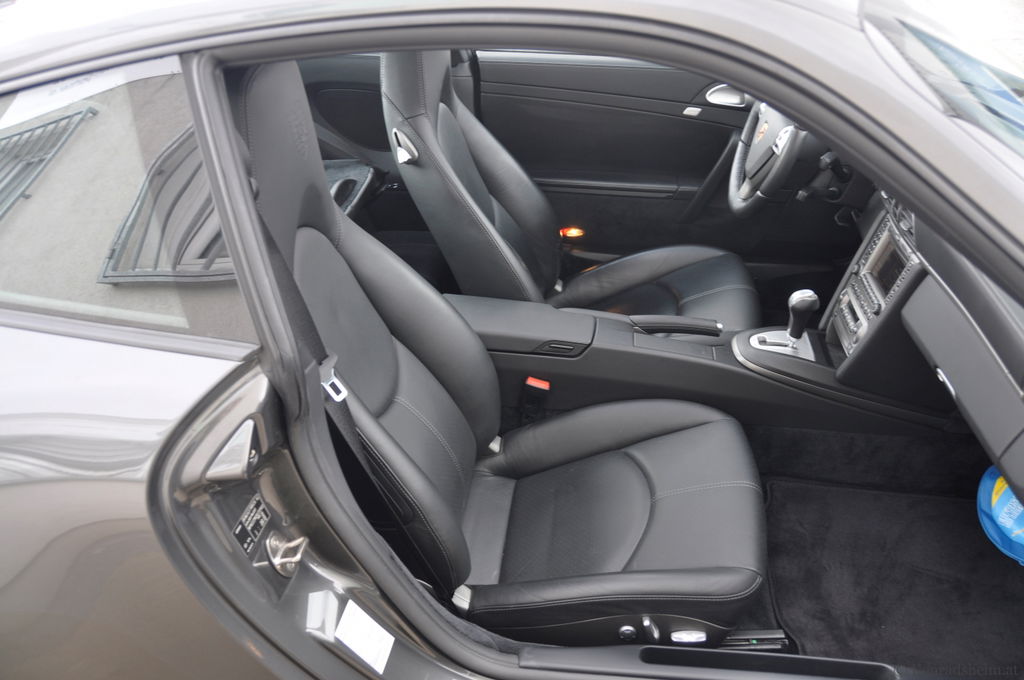 Porsche 997 Carrera 4