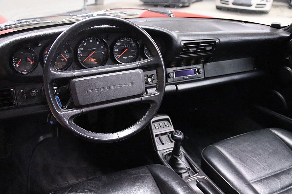 Porsche 964 Carrera 4