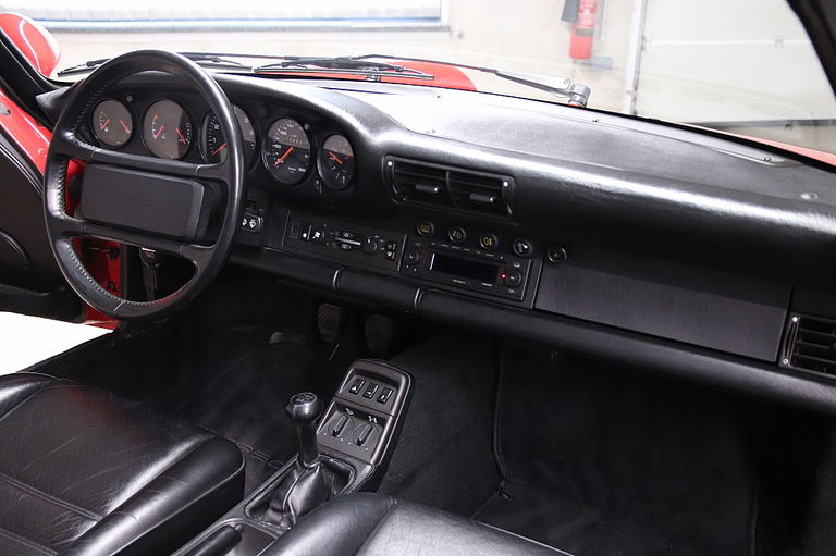 Porsche 964 Carrera 4