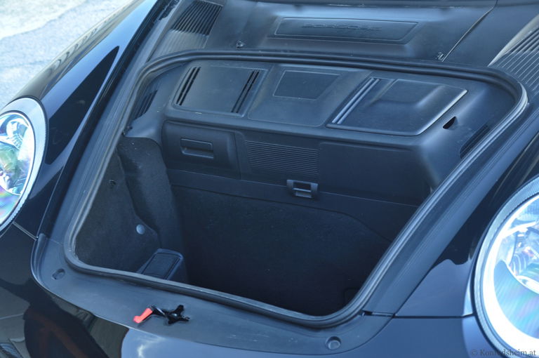 Porsche 911 Carrera 4S