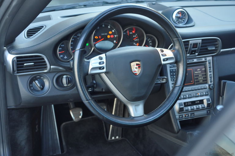 Porsche 911 Carrera 4S