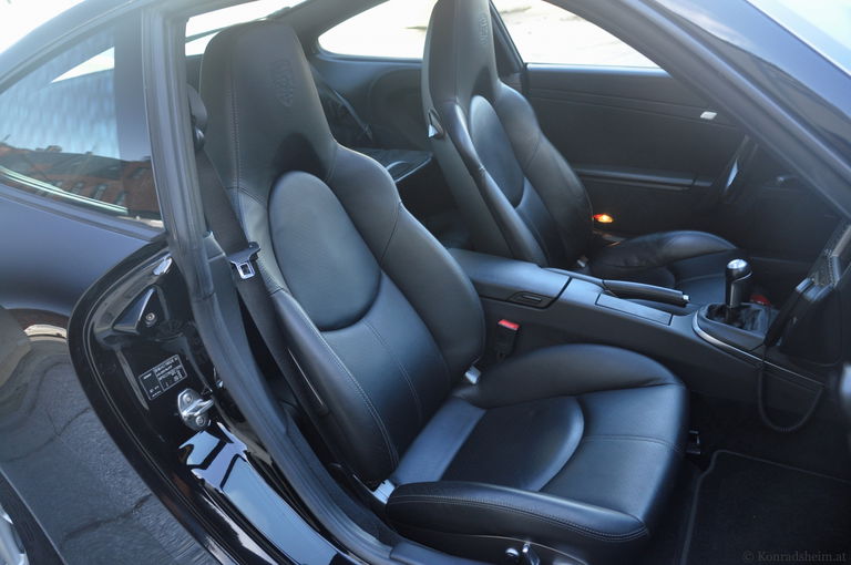 Porsche 911 Carrera 4S