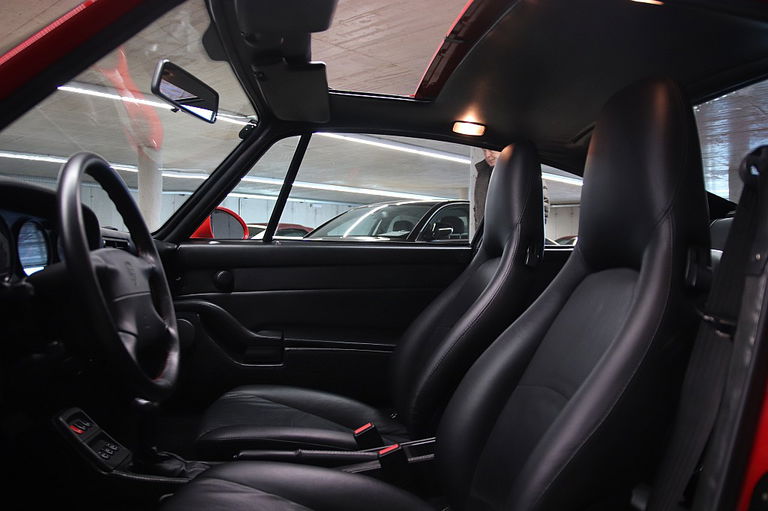 Porsche 993 Carrera 4S