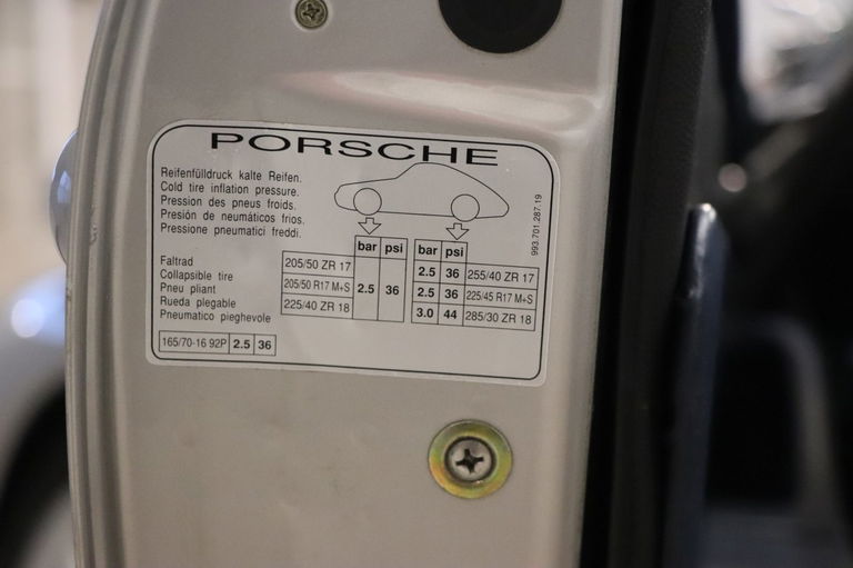 Porsche 911 Carrera S