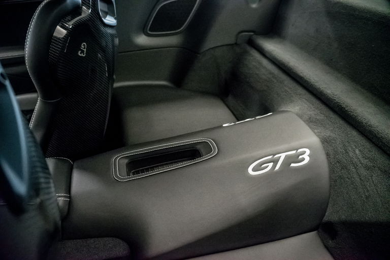 Porsche 911 GT3 Touring