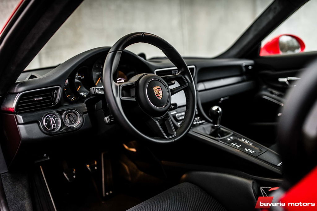 Porsche 911 GT3 Touring