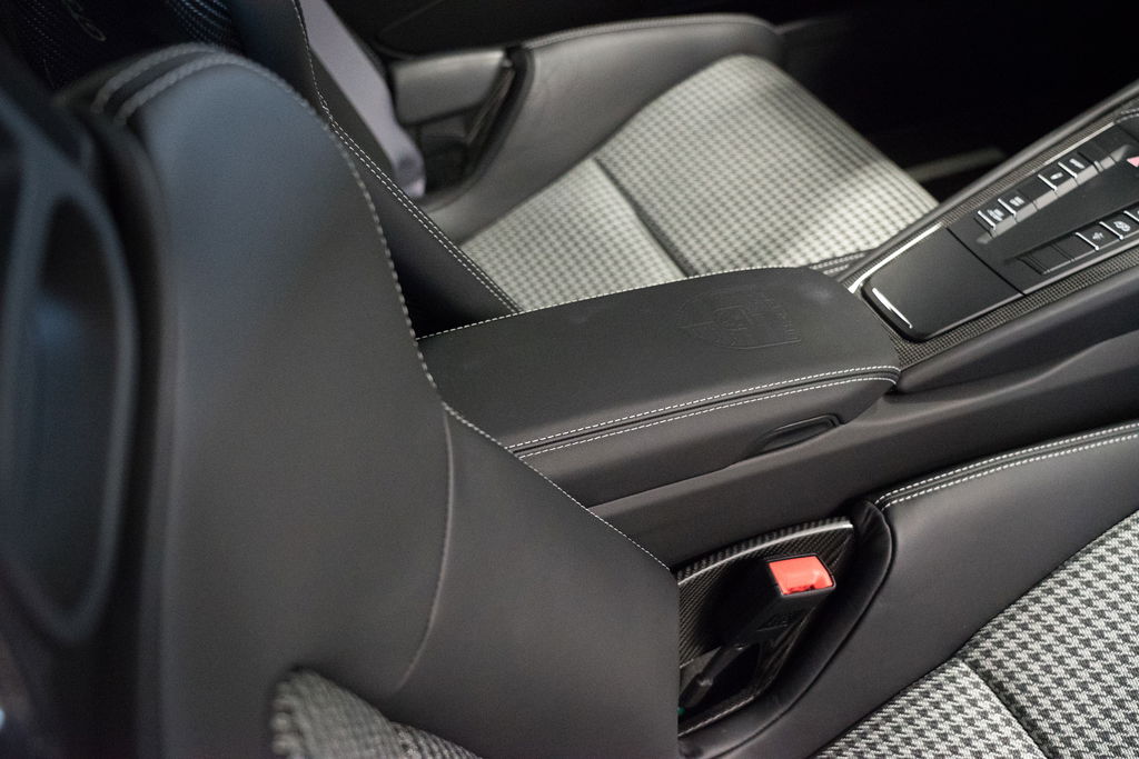 Porsche 911 GT3 Touring