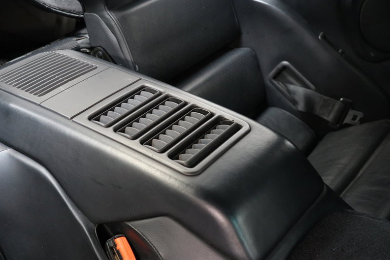 Porsche 928 S4
