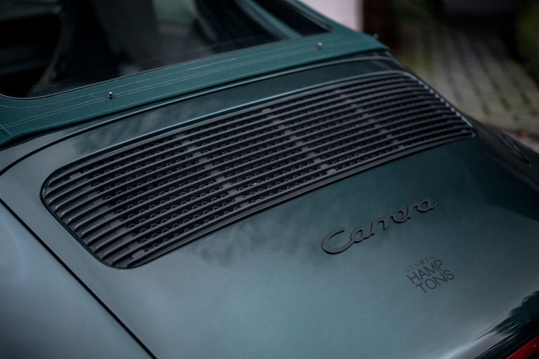 Porsche 911 Carrera