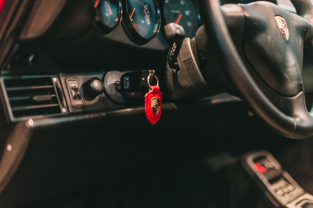 Porsche 911 Carrera 4