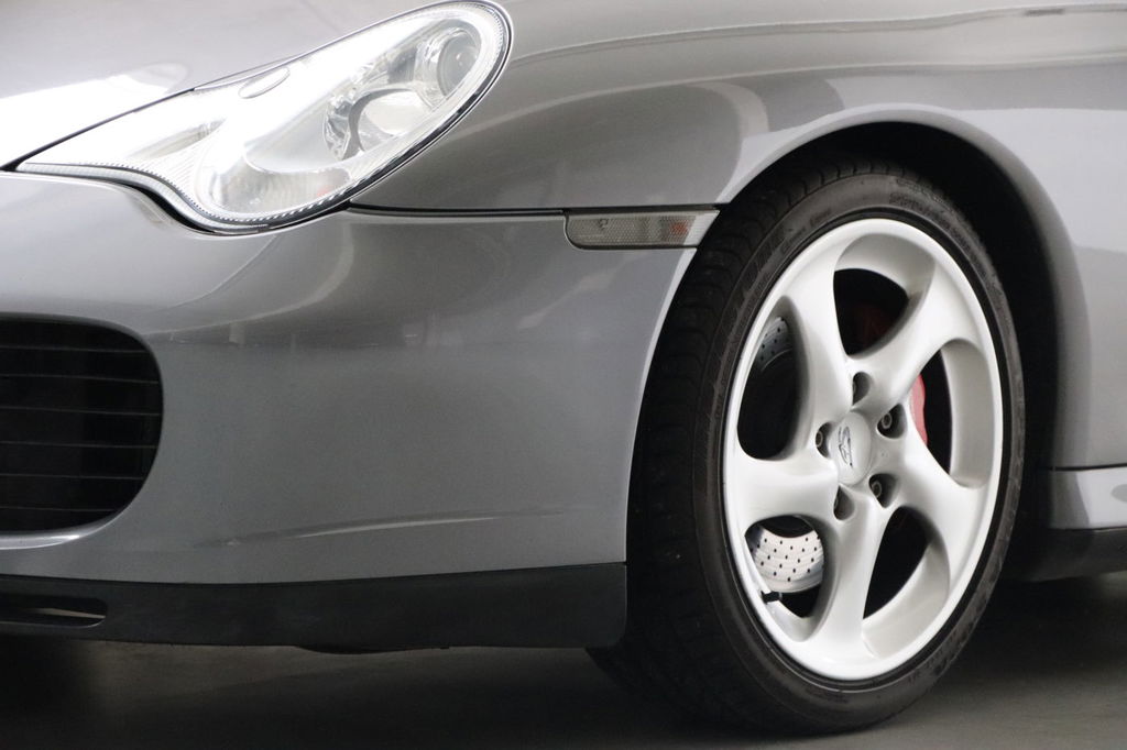 Porsche 911 Carrera 4S