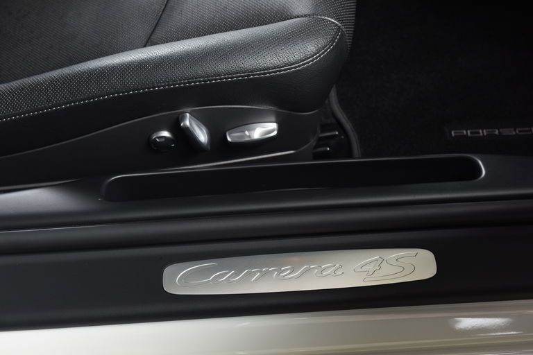 Porsche 997.2 Carrera 4S