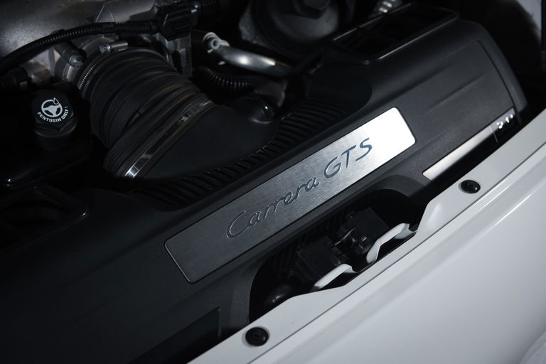 Porsche 997.2 Carrera GTS
