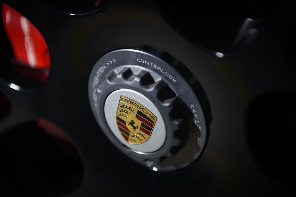 Porsche 997.2 Carrera GTS