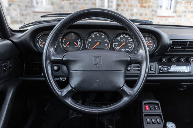 Porsche 993 Carrera 4