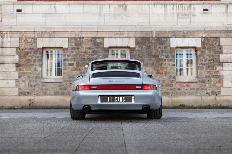 Porsche 993 Carrera 4
