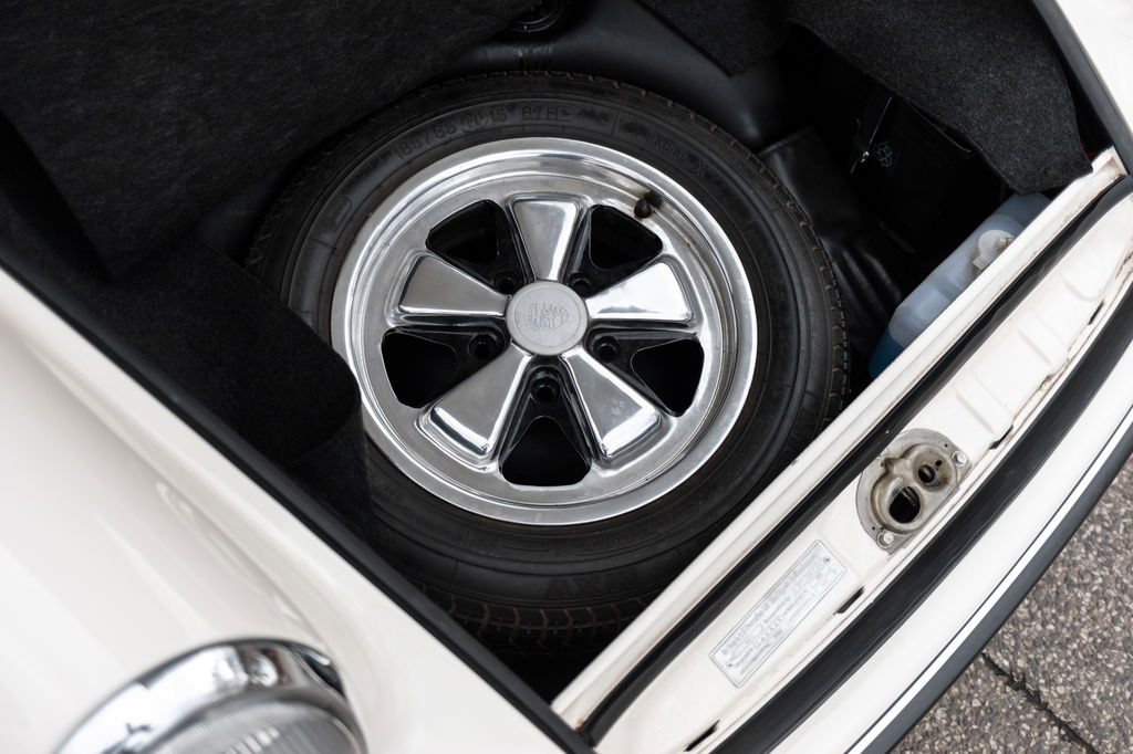 Porsche 911 S (F-Modell)