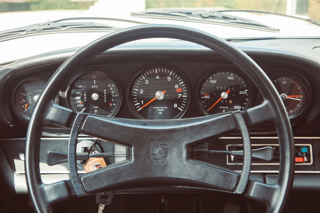 Porsche 911 S (F-Modell)