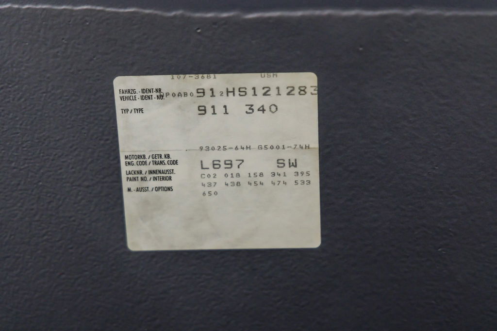 Porsche 911 Carrera 3.2 (KAT)