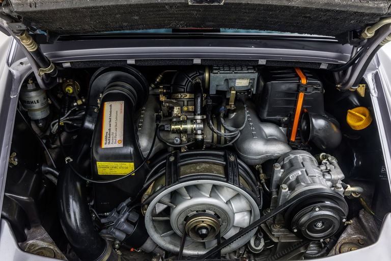 Porsche 911 Carrera 3.2 (KAT)