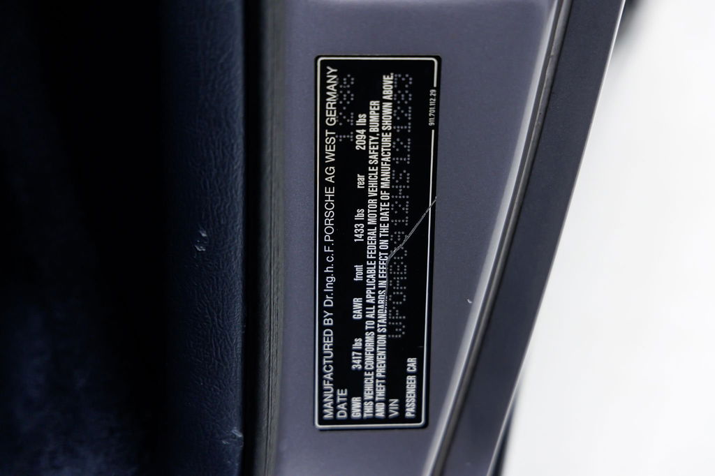 Porsche 911 Carrera 3.2 (KAT)