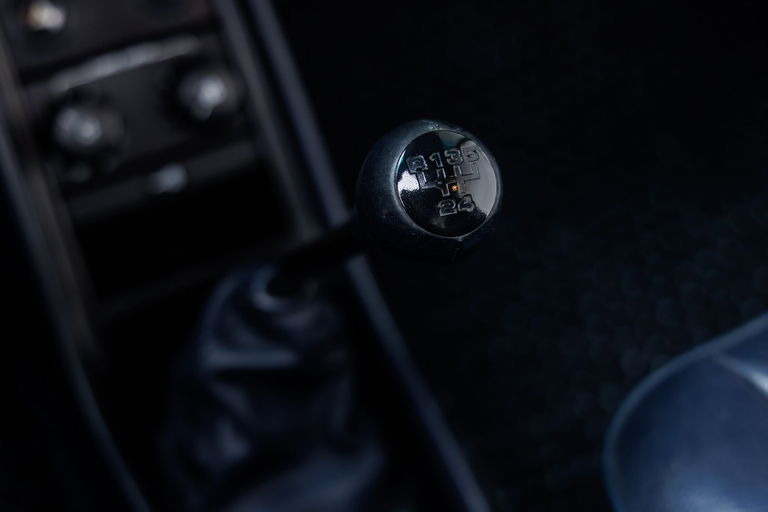 Porsche 911 Carrera 3.2 (KAT)