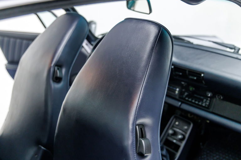 Porsche 911 Carrera 3.2 (KAT)