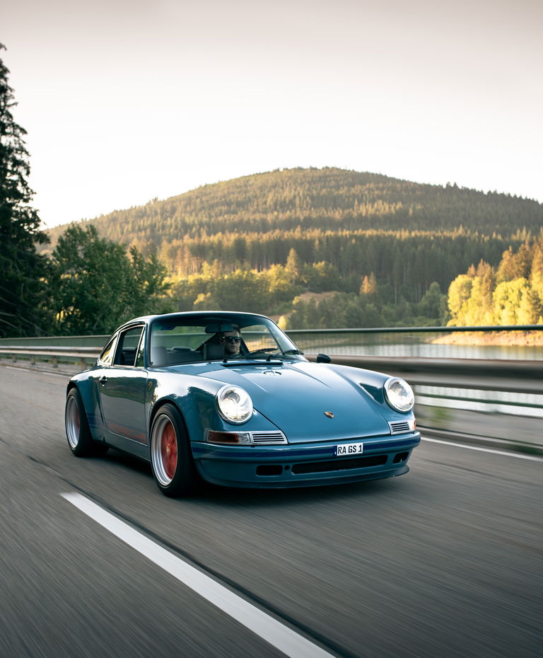 Porsche 911 Backdate