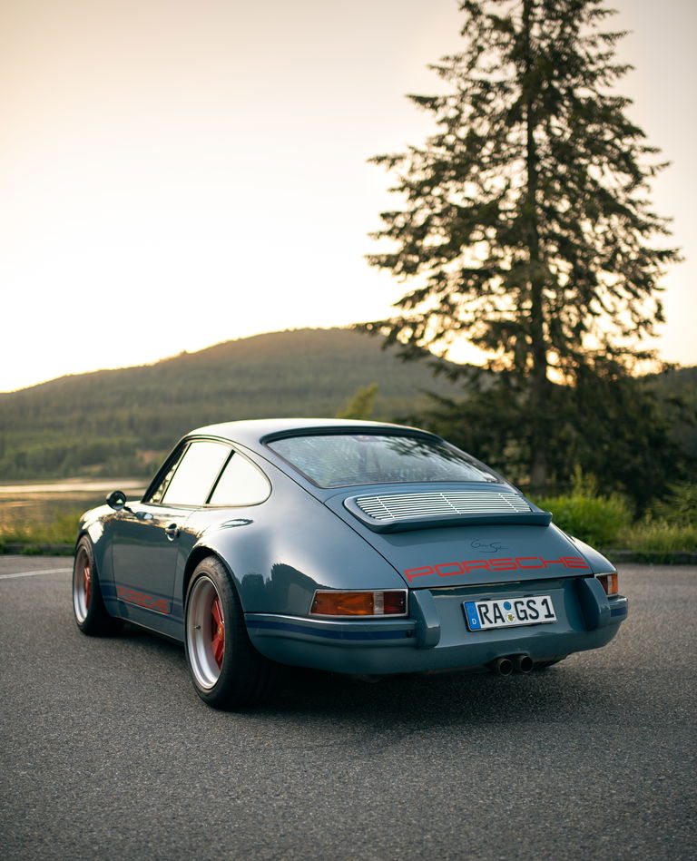 Porsche 911 Backdate