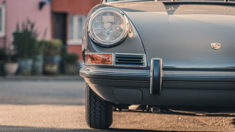 Porsche 911 S (F-Modell)