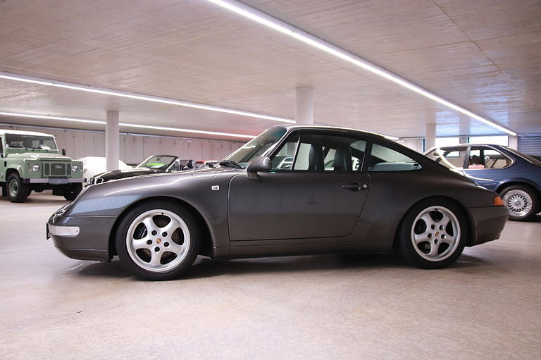 Porsche 911 Carrera