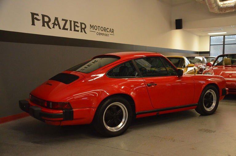 Porsche 911 Carrera