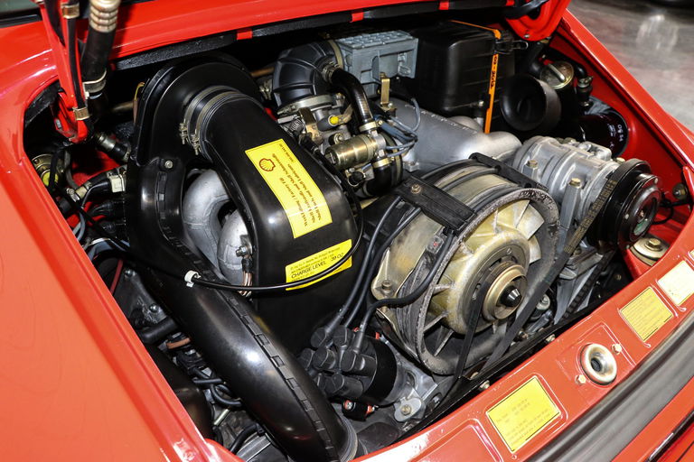 Porsche 911 Carrera 3.2