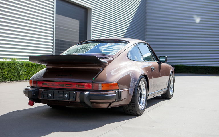 Porsche 911 Carrera 3,0