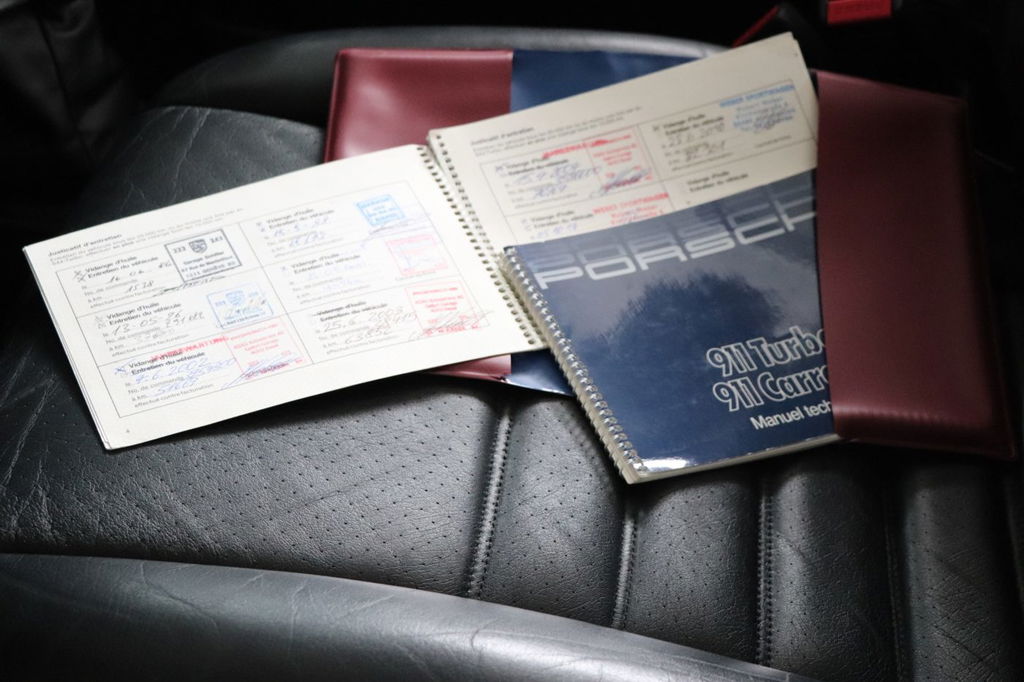 Porsche 911 Carrera 3.2