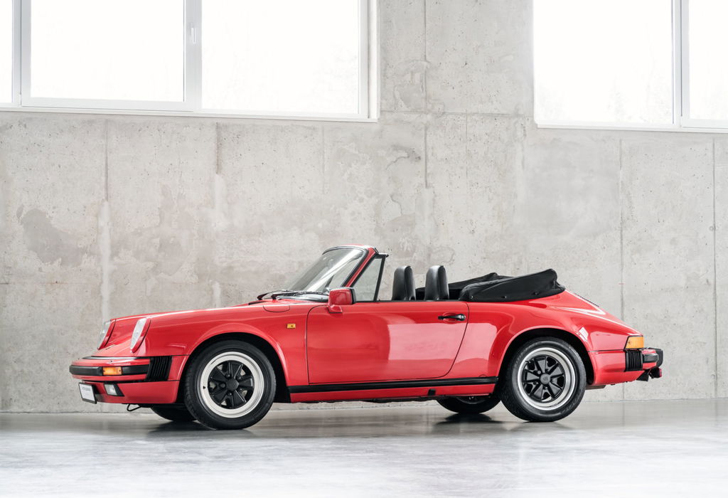 Porsche 911 Carrera 3.2