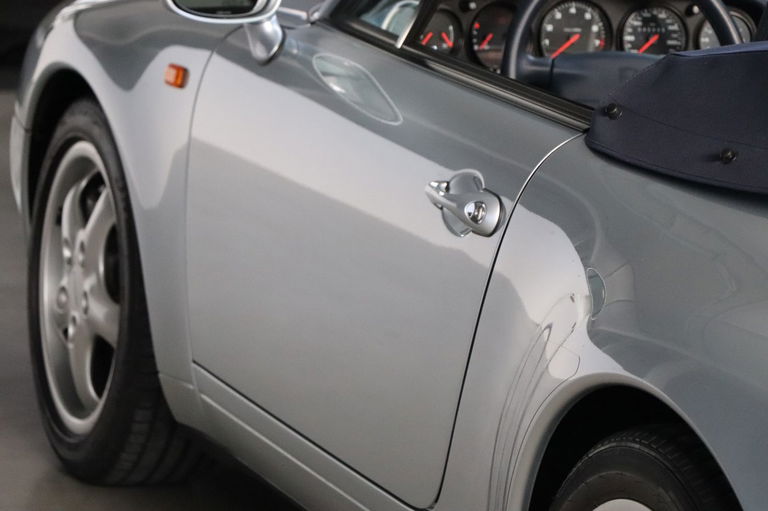 Porsche 993 Carrera 4