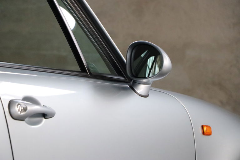 Porsche 993 Carrera 4