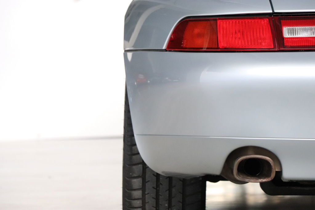 Porsche 993 Carrera 4