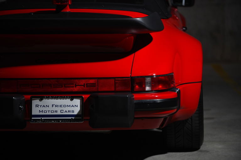 Porsche 911 Carrera 3.2 WTL