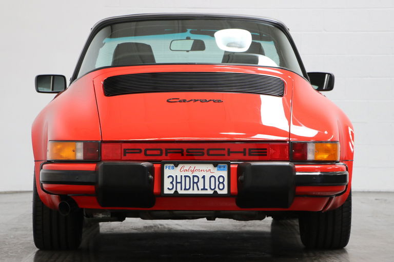 Porsche 911 Carrera 3.2