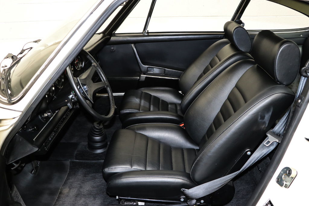 Porsche 911 Carrera RS